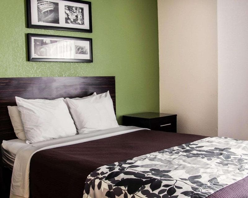 Sleep Inn Concord 4