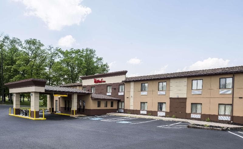 Red Roof Inn Denver 3