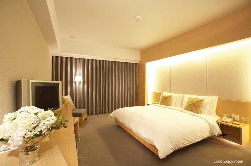 Wulai Pause Landis Resorts 4