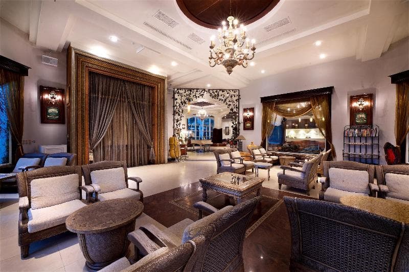 Shangrila Boutique 4