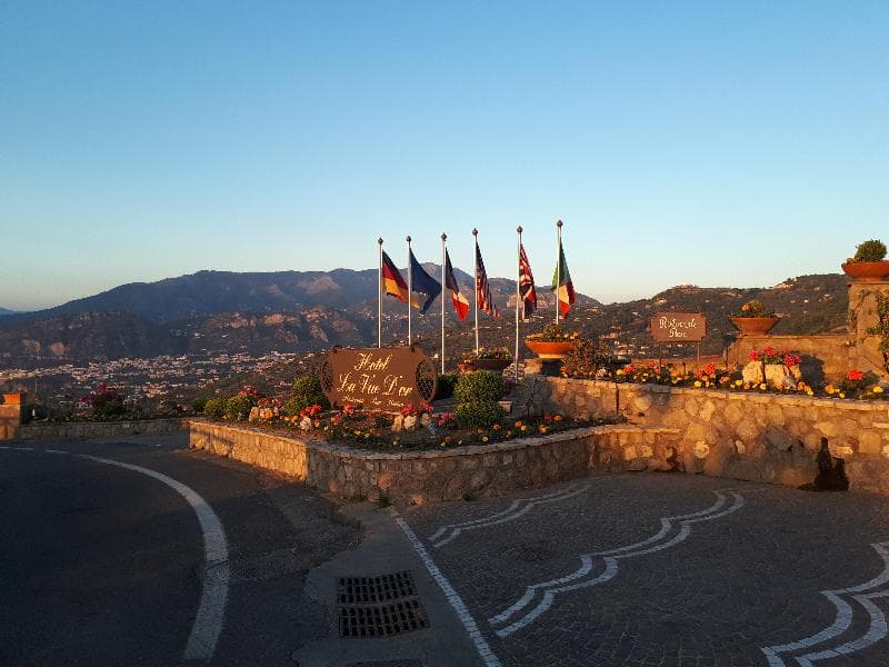 La Vue D'Or 5