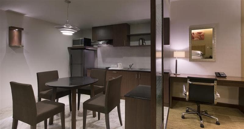 Four Points by Sheraton Hotel & Serviced Apartments, Pune 4