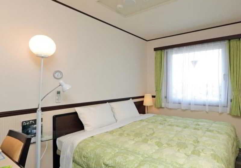 Toyoko Inn Yokohama Stadium Mae No.2 5