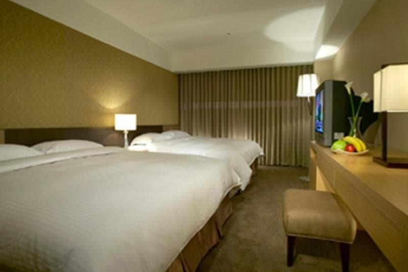 City Suites Gateway 5