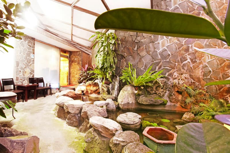 Emperor Hotel 4