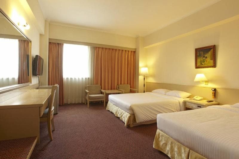 Emperor Hotel 2