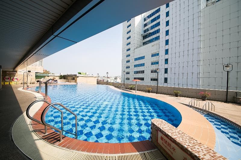 Evergreen Plaza Hotel 3