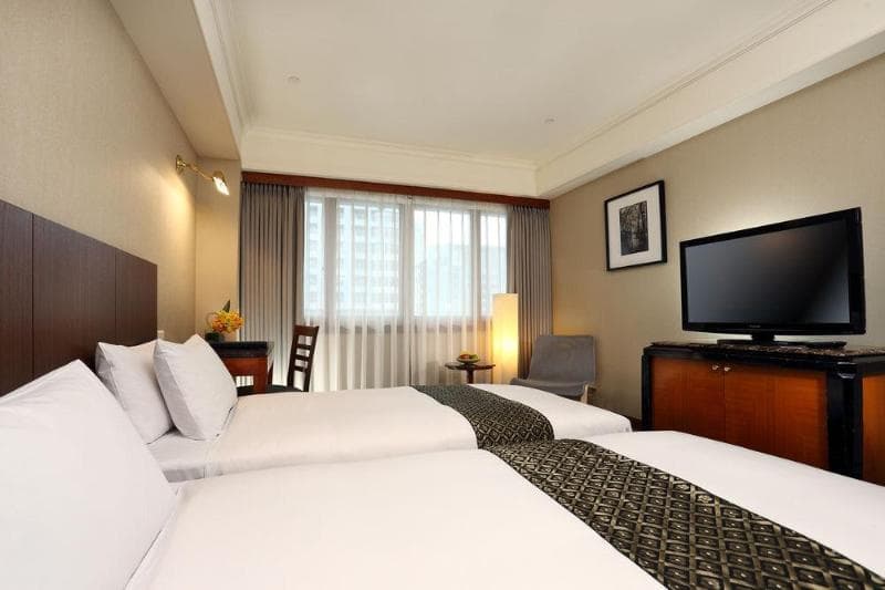 Hotel National main