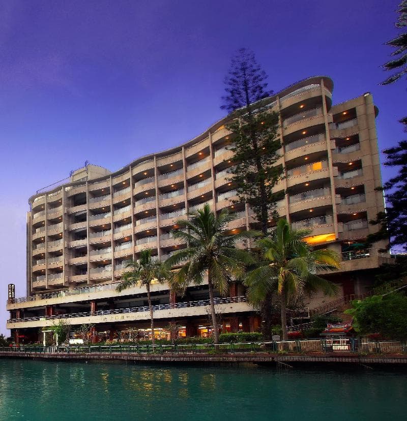 Del Lago 4