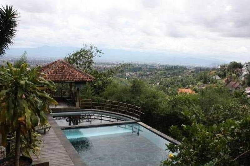Dago Highland Resort 2
