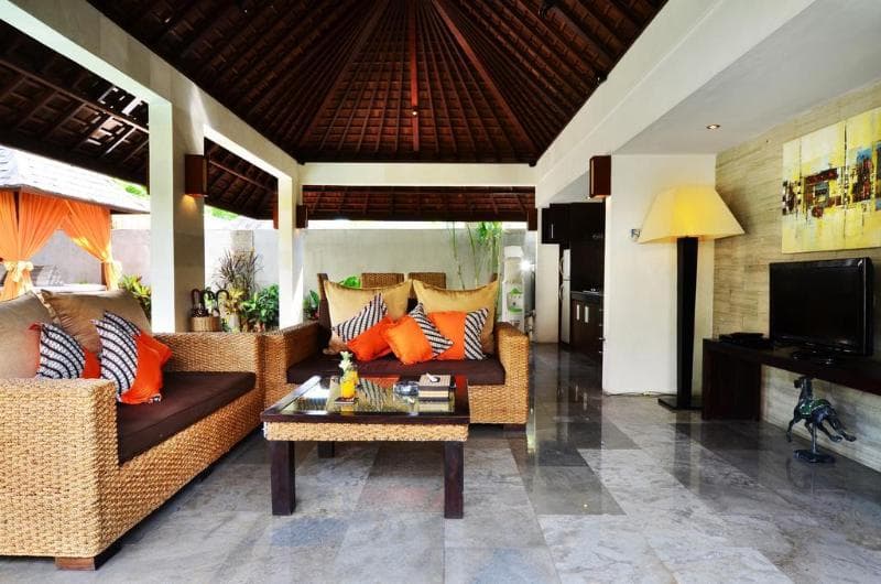 The Khayangan Dreams Villa Seminyak main