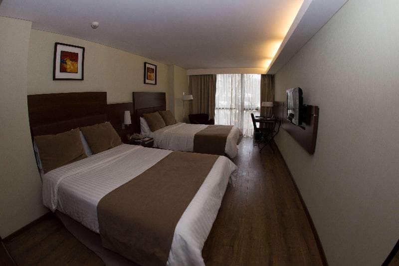 Howard Johnson by Wyndham Cordoba 5