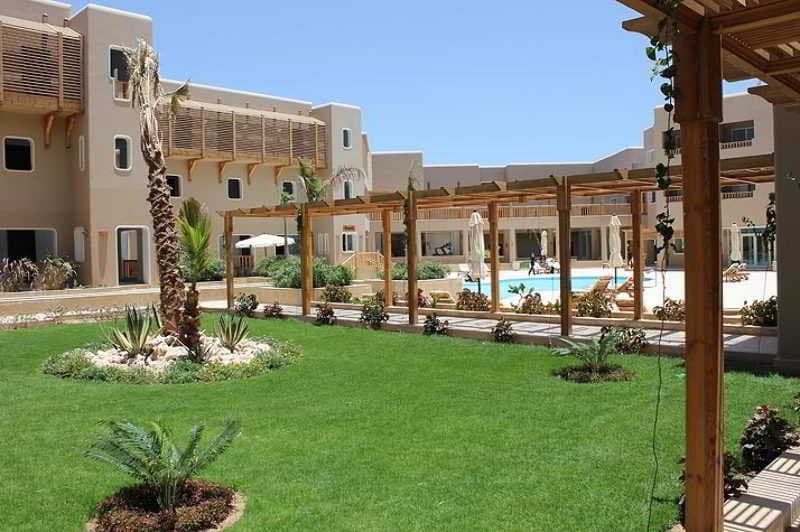 The Breakers Diving & Surfing Lodge 4