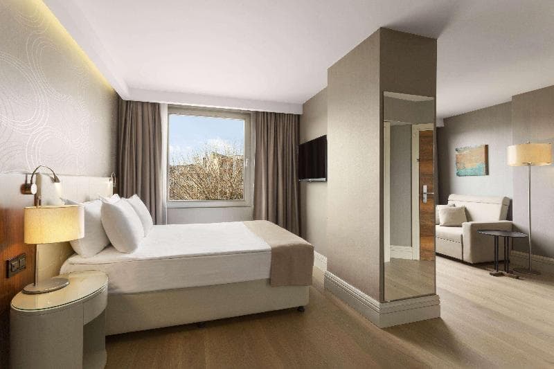 Ramada by Wyndham Istanbul Grand Bazaar 5