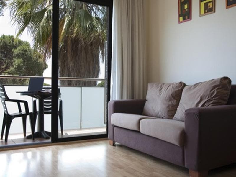 SG Costa Barcelona 4