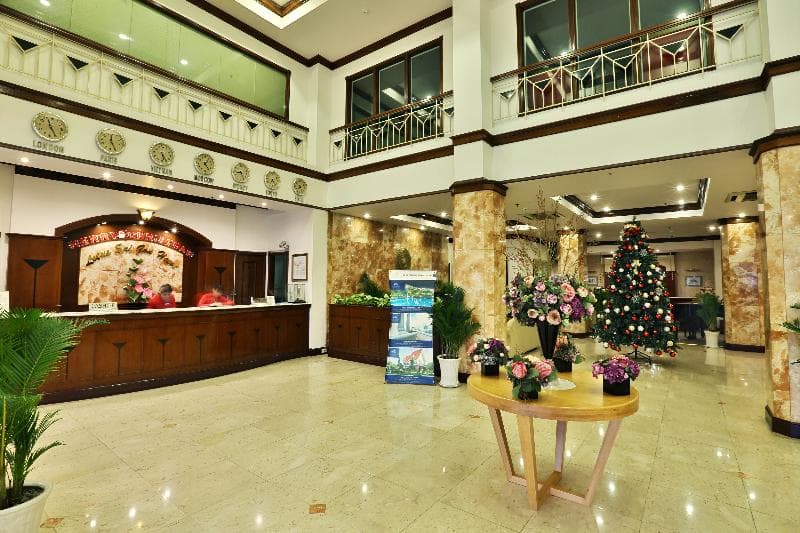 Lotus Saigon Hotel 2