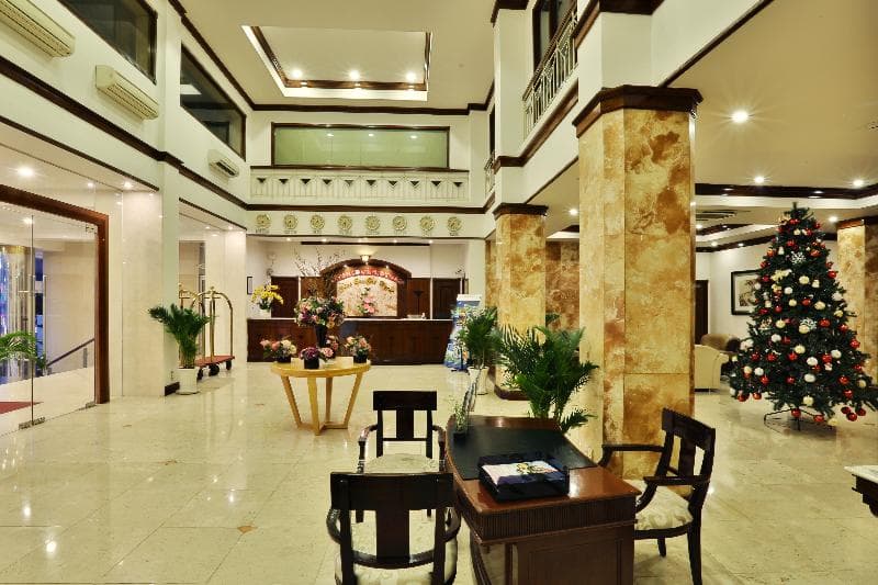 Lotus Saigon Hotel 4