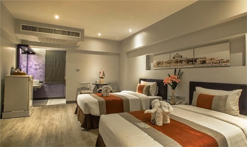 Nouvo City Hotel 4