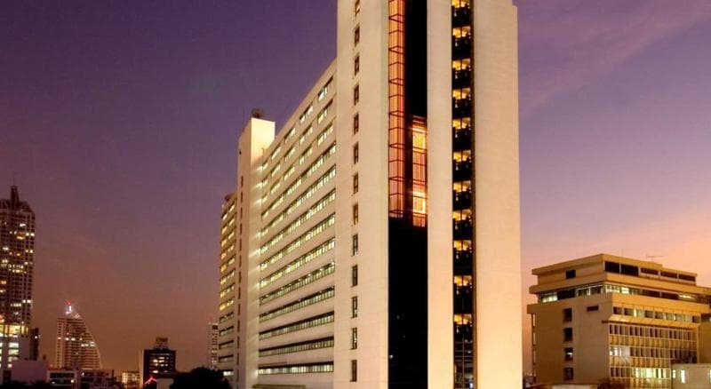 Furama Silom 3