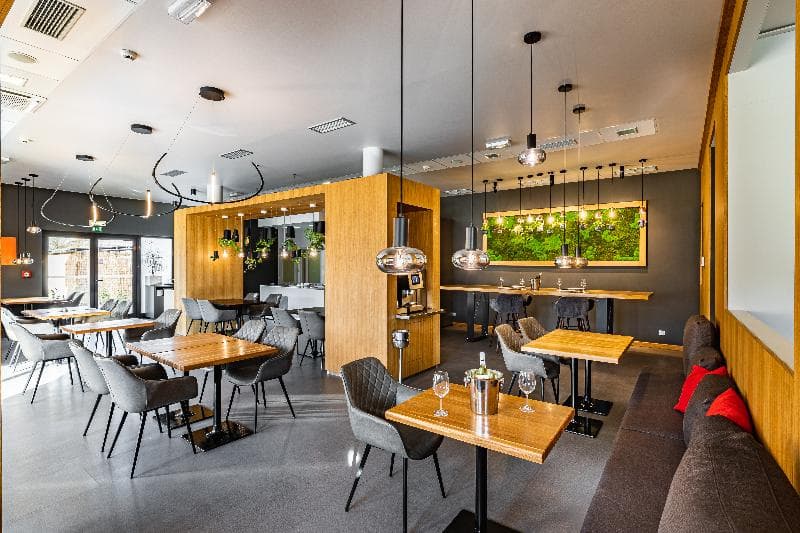 Ibis Plzen 2