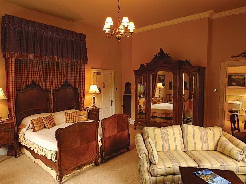 Storrs Hall 3