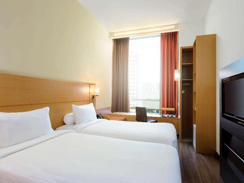 ibis Singapore Novena Hotel 5