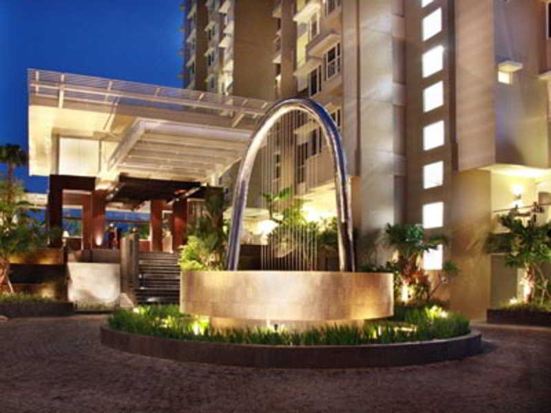 Golden Tulip Balikpapan Hotel And Suites photo 1