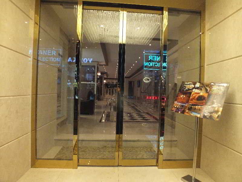 Grand Asiyan 5