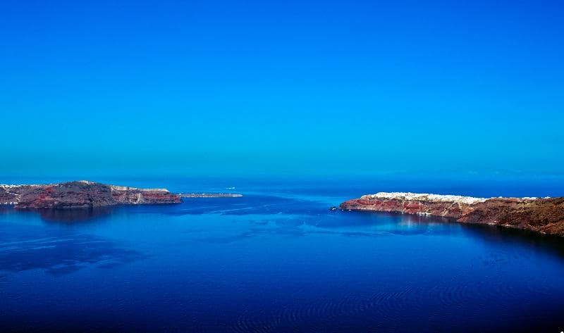 White Santorini 2