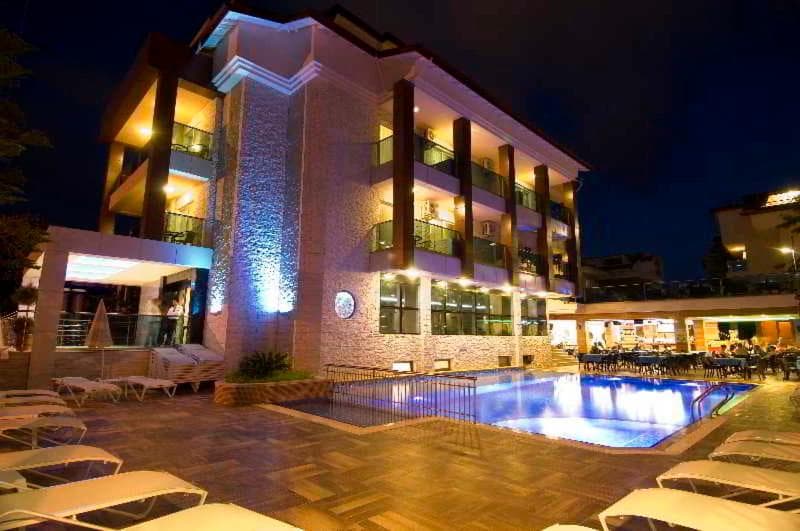Supreme Marmaris Hotel 4