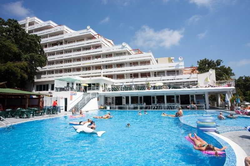 Hotel Pliska photo 1