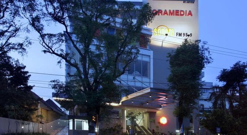 Amaris Pemuda 3