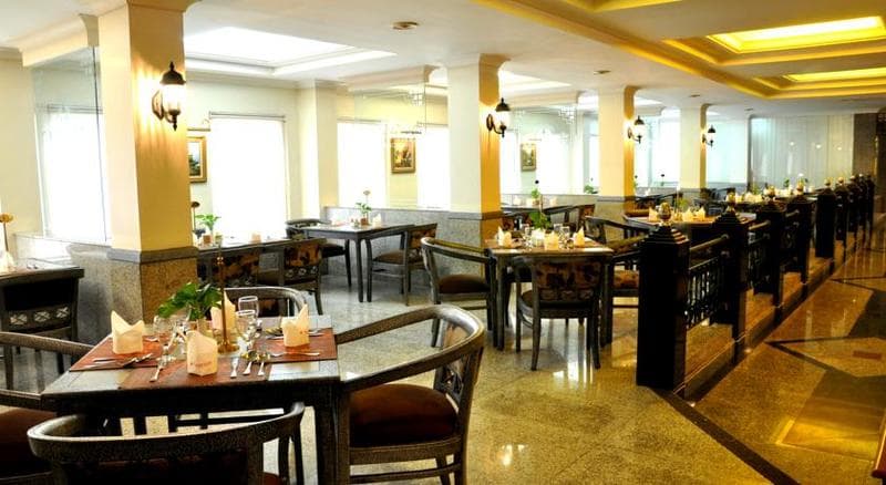 Metro Park View Hotel Kota Lama Semarang 5