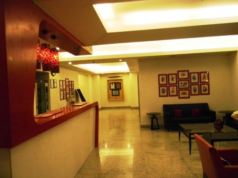Red Fox Hotel East Delhi 5
