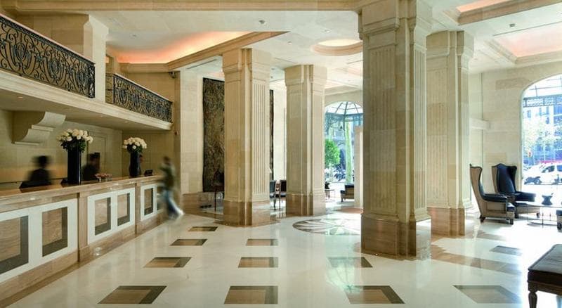 Majestic Residence 4