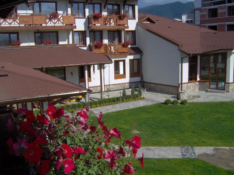 Evelina Palace 3
