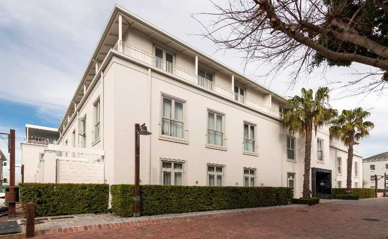 Queen Victoria Hotel photo 1