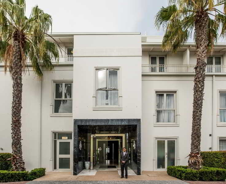 Queen Victoria Hotel 2