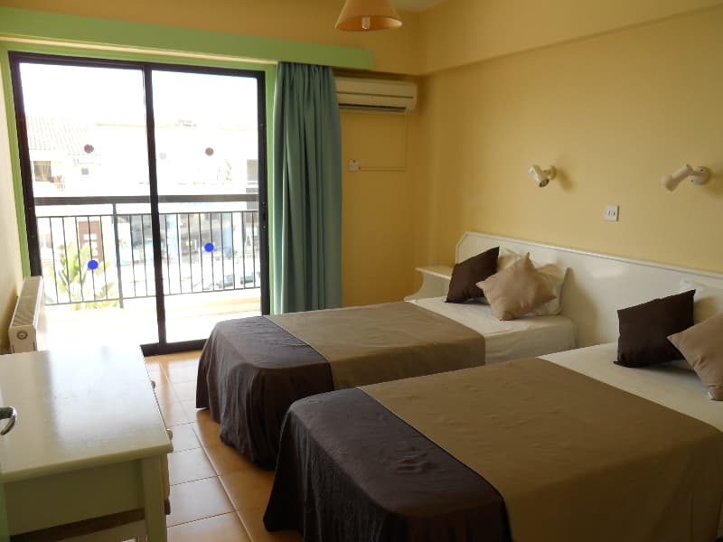 AMaos Hotel Apartments 4