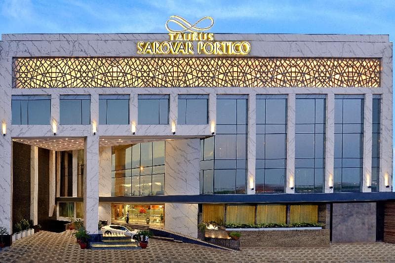Taurus Sarovar Portico 5