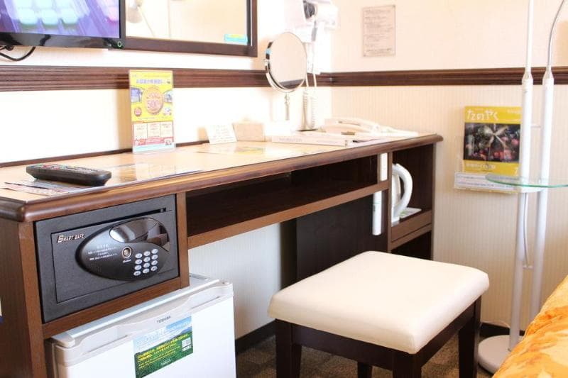 Toyoko Inn Chiba Minato Ekimae photo 1