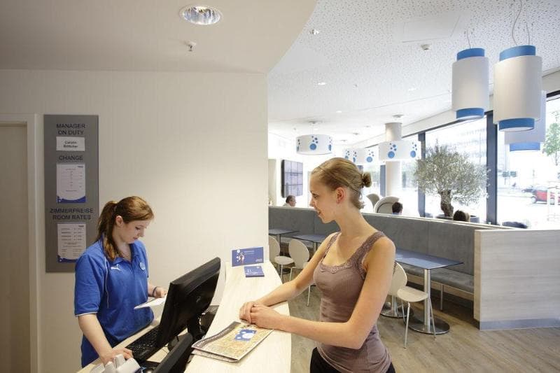 H2 Hotel Berlin-Alexanderplatz 4