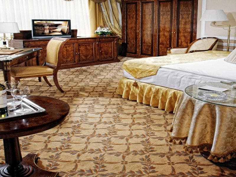 Nobil Luxury Boutique 5