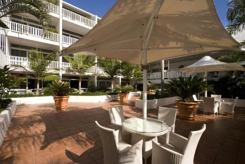Ramada By Wyndham Cairns City Centre 5