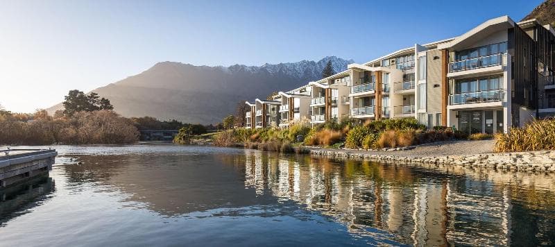 Hilton Queenstown Resort & Spa 5