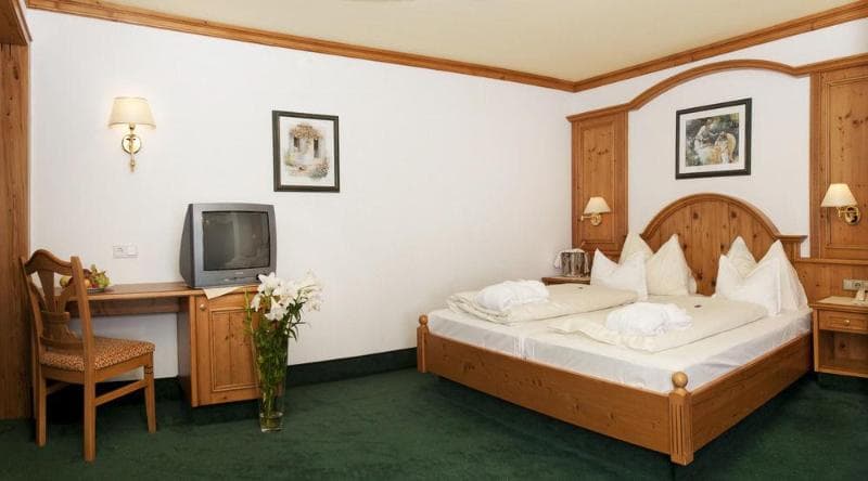 Alpenpark Resort Seefeld photo 1