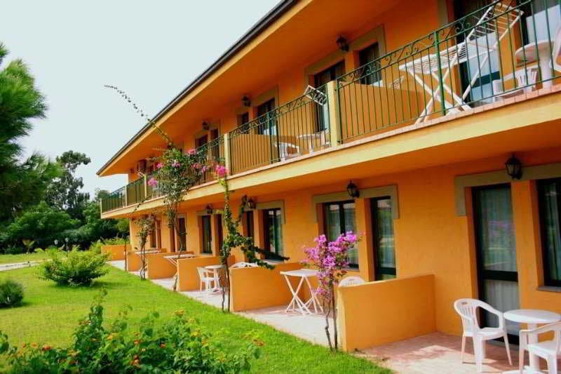 Marina del Marchese Beach Resort main