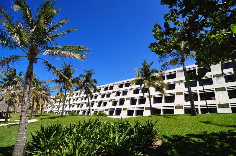 Grand Oasis Cancun 5