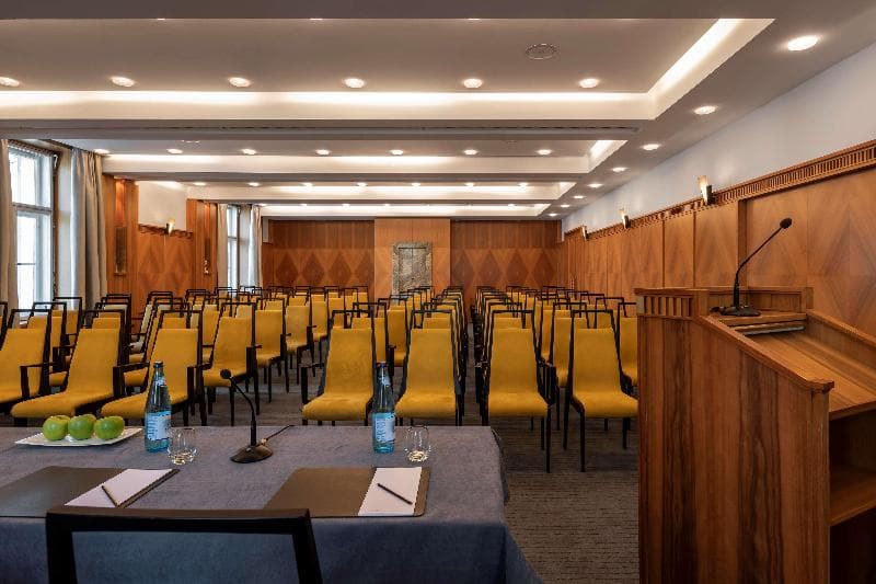 Parkhotel Laurin 3