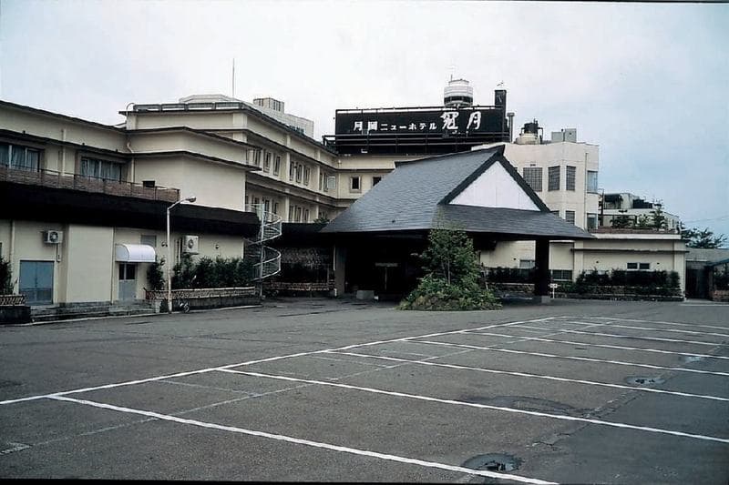 Tsukioka New Hotel Kangetsu 3
